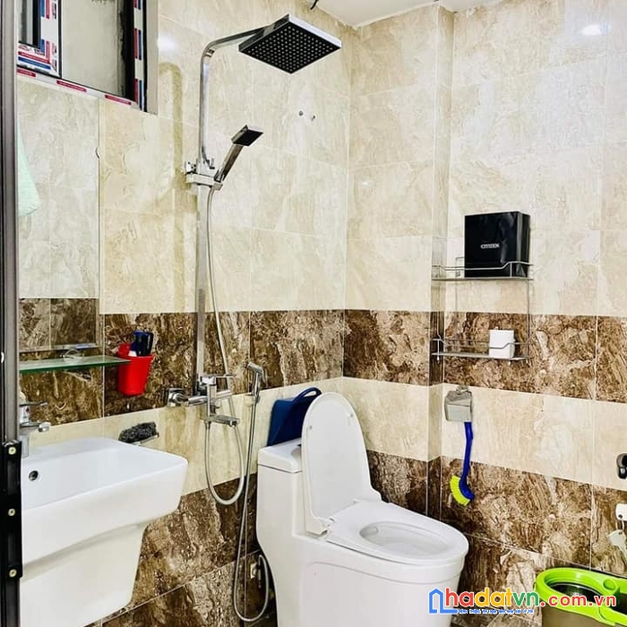 Bán nhà mai động hai bà trưng 20m2 x 4 tầng mt 1/5m giá 1.4 tỷ