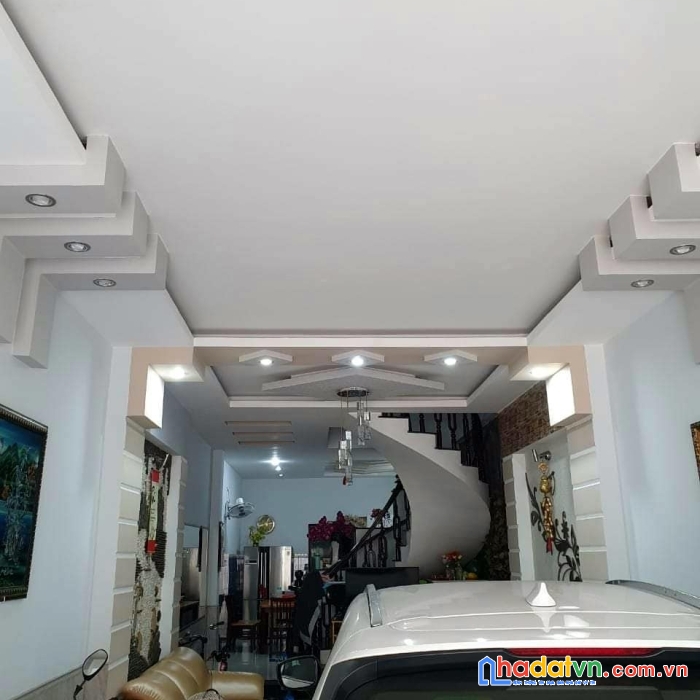 Mặt tiền ngay khu vip tên lửa - 4 tầng, 84m2, 4pn - nhỉnh 11 tỷ