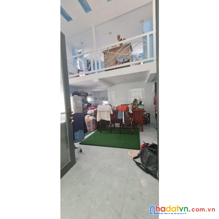 Căn hộ dịch vụ hxh tránh - thang máy -  full 35 phòng doanh thu đều 140 triệu/ tháng