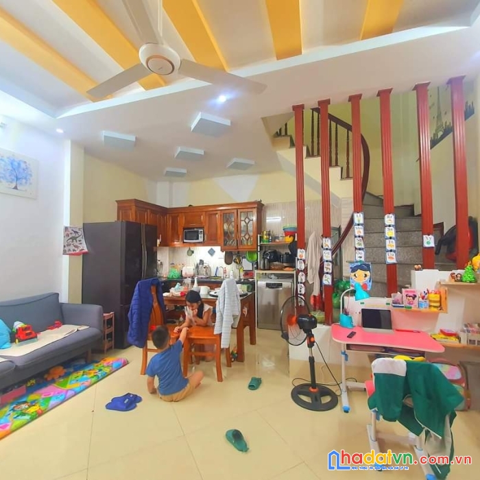 Bán nhà để ở, đường vĩnh hưng, hoàng mai, ngõ nông thoáng, gần ô tô 4 tâng 3,7 tỷ