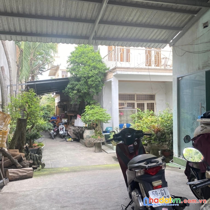 Bán nhà mặt tiền hiệp thành, diện tích lớn, quận 12