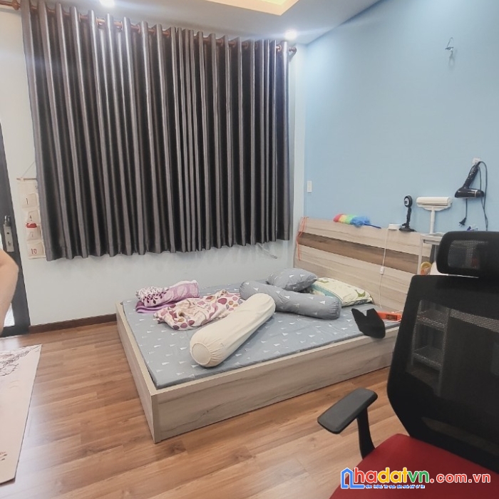 Ngộp bán nhà bảy hiền 55m2 3 tấm hxh sát mt