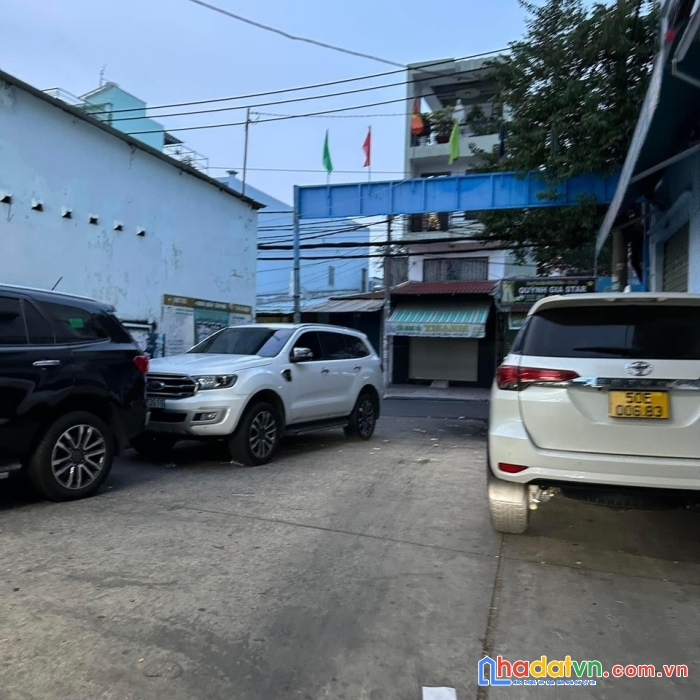 Chính chủ bán nhà 2 tầng đường phú thọ hòa, hẻm xe hơi, 44m2 chỉ 3.9 tỷ, nở hậu tài lộc.