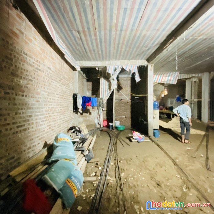 Bán nhà mới cực đẹp  trung tâm đống đa mặt gần phố