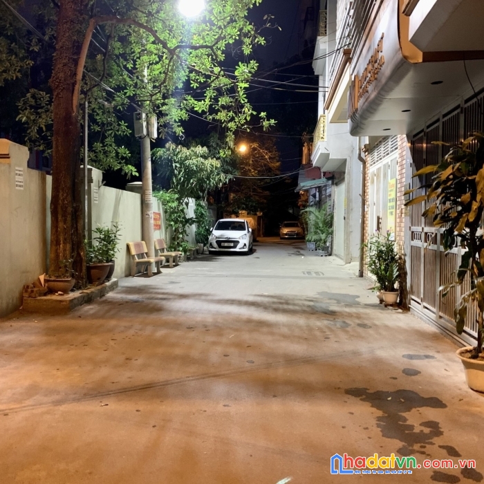 Quá rẻ hồ tùng mậu ô tô vào nhà. nhà đẹp ở luôn dt 35m 5 t giá nhỉnh 6 tỷ