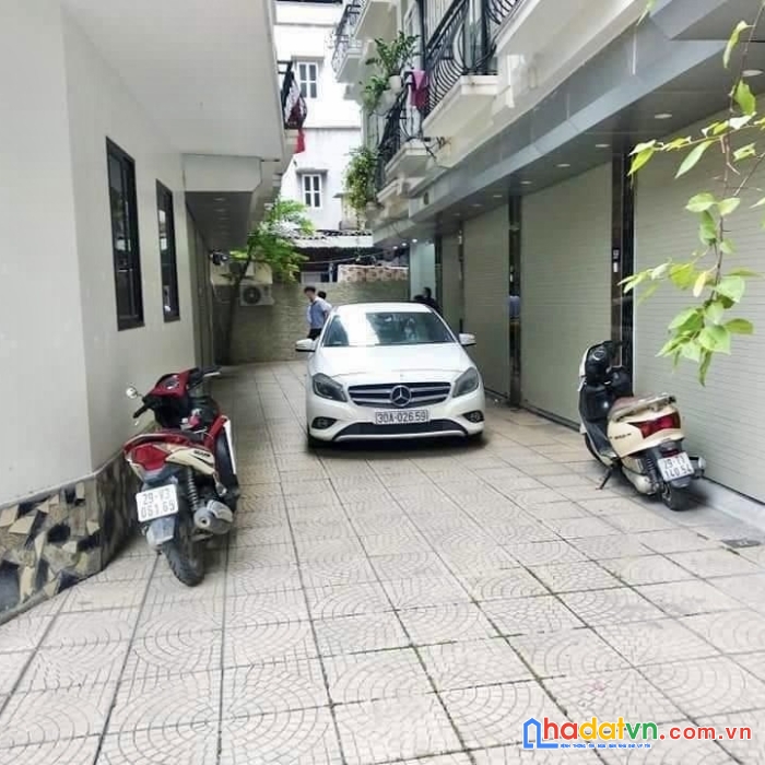 Quá rẻ hồ tùng mậu ô tô vào nhà. nhà đẹp ở luôn dt 35m 5 t giá nhỉnh 6 tỷ