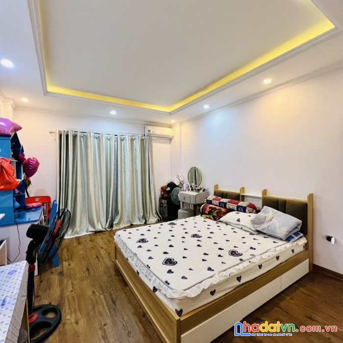Quá rẻ hồ tùng mậu ô tô vào nhà. nhà đẹp ở luôn dt 35m 5 t giá nhỉnh 6 tỷ