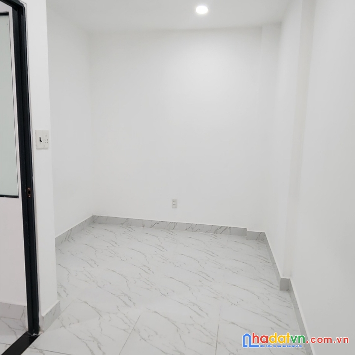 Nhà mới  4x9 cmt8 2 tầng 2 pn 2 wc chỉ nhỉnh 4 tỷ