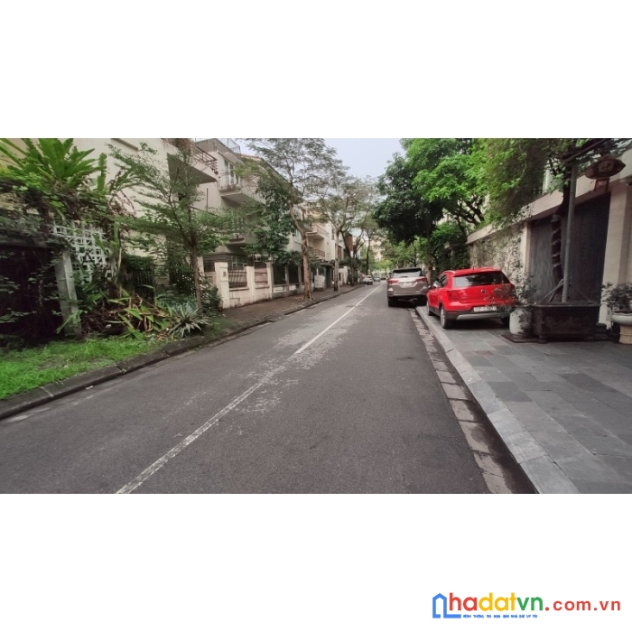 Biệt thự phố ngô huy quỳnh, dt200m2, mặt tiền 10m, không gian đẳng cấp, bảo vệ 24/24.