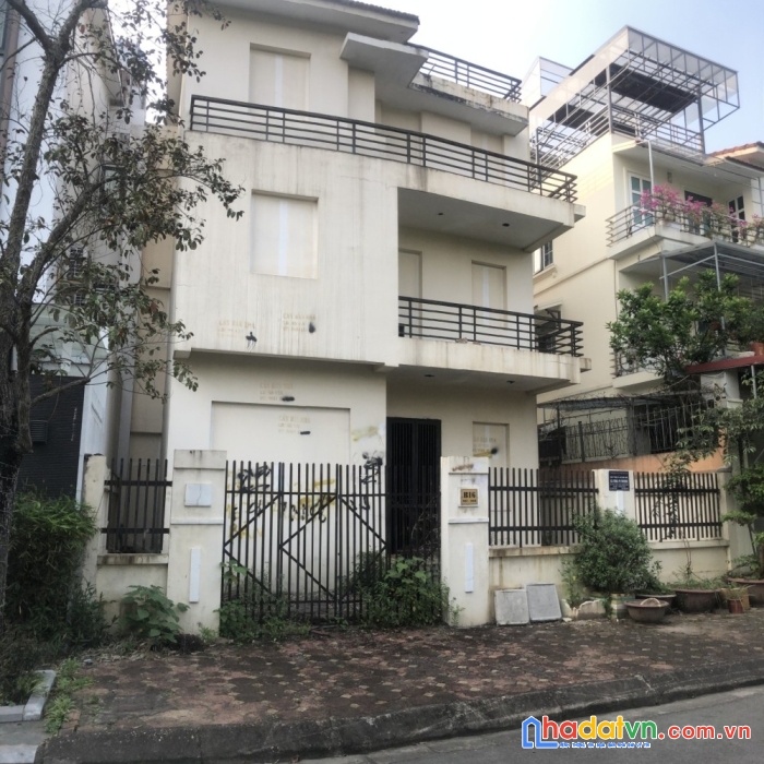 Biệt thự phố ngô huy quỳnh, dt200m2, mặt tiền 10m, không gian đẳng cấp, bảo vệ 24/24.