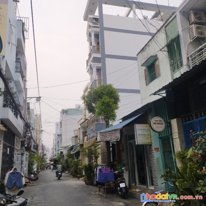 Ngộp bán nhà bình trị đông 55m2 hẻm 6m - 4 tấm  sát q6