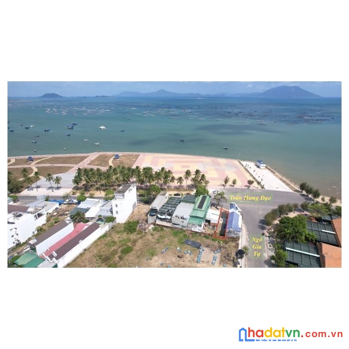 Đất mt trần hưng đạo đối diện quảngtrường vạn ninh