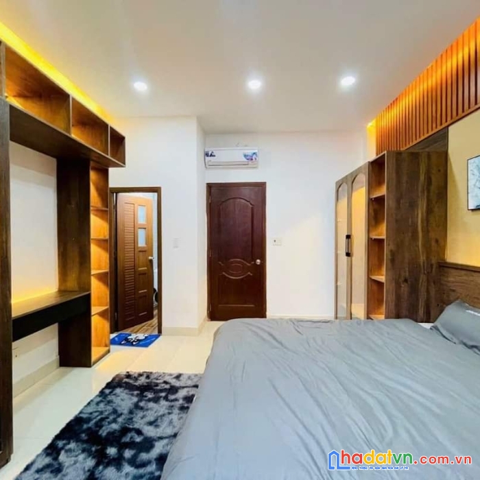 Bán nhà hxh quang trung, 4x12m, hẻm 4m, 4 tầng mới đẹp chỉ 6 tỷ tl