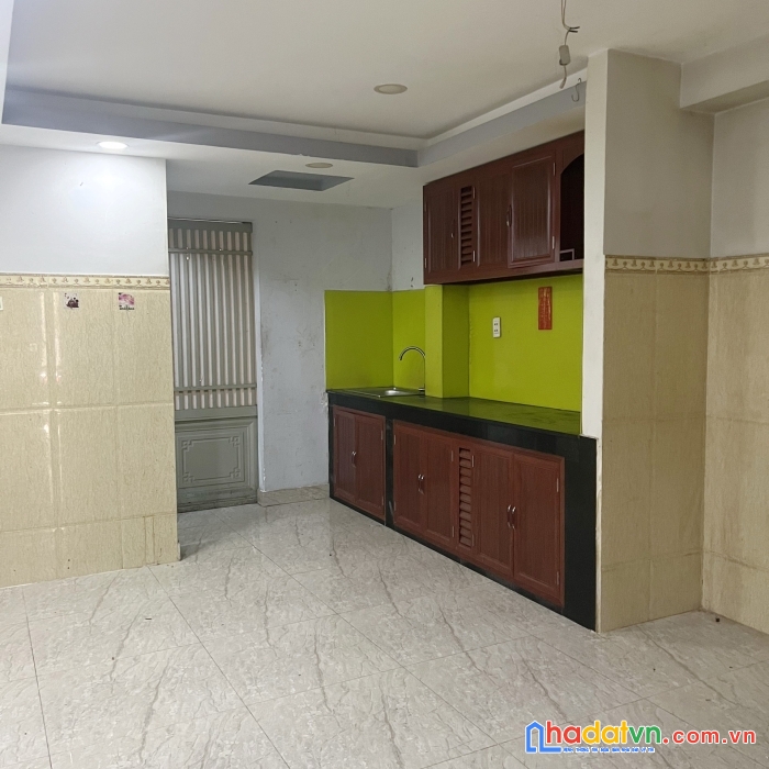 Nhà 3 tầng,mái btct hẻm thông 4m đường hưng phú p10q8