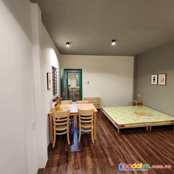 Bán căn hộ 5 phòng cho thuê, ngang 4 dài 13, huỳnh tấn phát, quận 7 ,4 tỷ nhỉnh