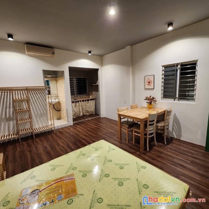 Bán căn hộ 5 phòng cho thuê, ngang 4 dài 13, huỳnh tấn phát, quận 7 ,4 tỷ nhỉnh