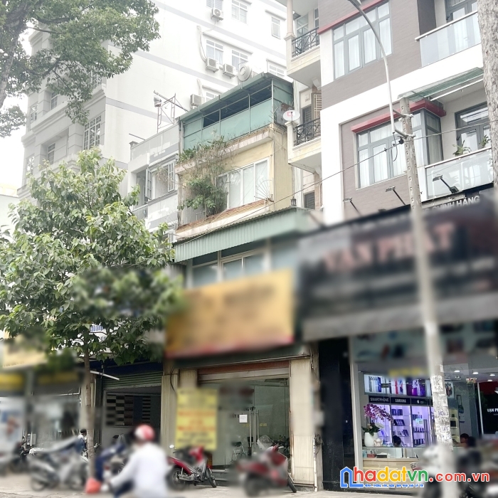 Nhà 5 tầng mặt tiền đường hùng vương p1q10 - giá : 25 tỷ