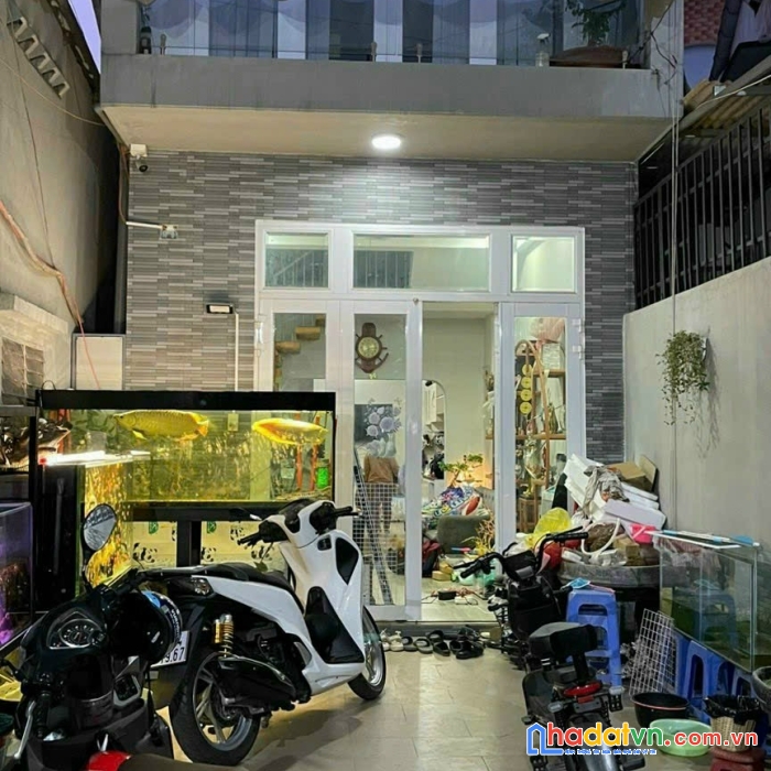 Cực hót!bán nhà lầu mt hồ hoà, gần ub p. tân phong chỉ 4ty3