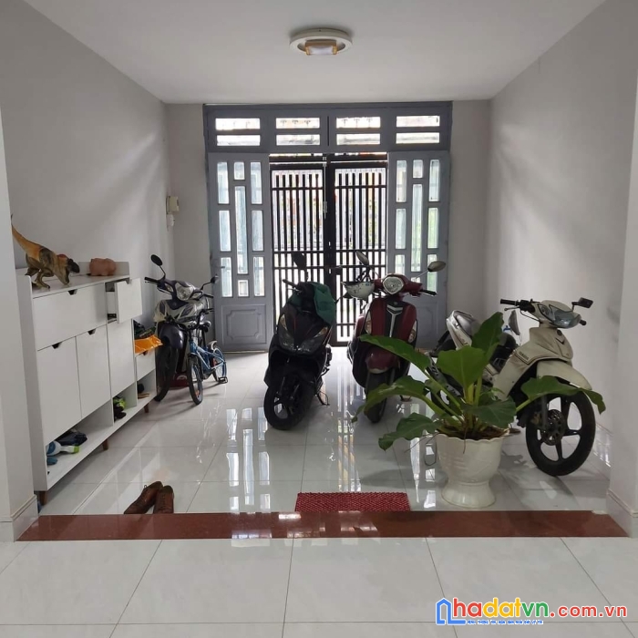 Nhà mặt tiền giá trong hẻm - thới an quận 12, 80m2, 3 tầng. chỉ 50 tr/m2.