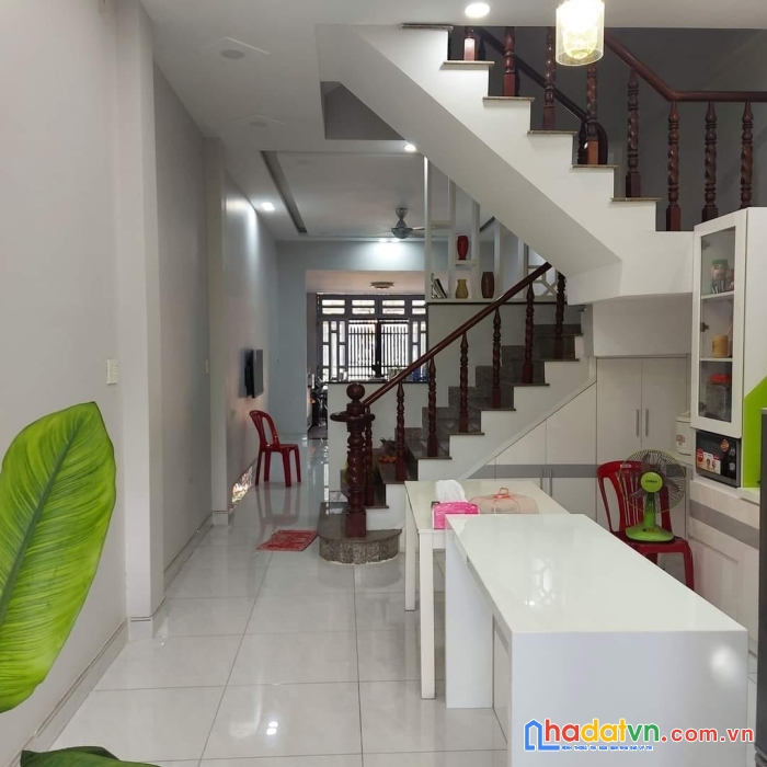 Nhà mặt tiền giá trong hẻm - thới an quận 12, 80m2, 3 tầng. chỉ 50 tr/m2.