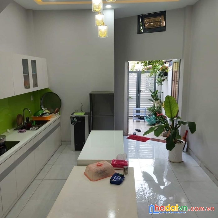 Nhà mặt tiền giá trong hẻm - thới an quận 12, 80m2, 3 tầng. chỉ 50 tr/m2.