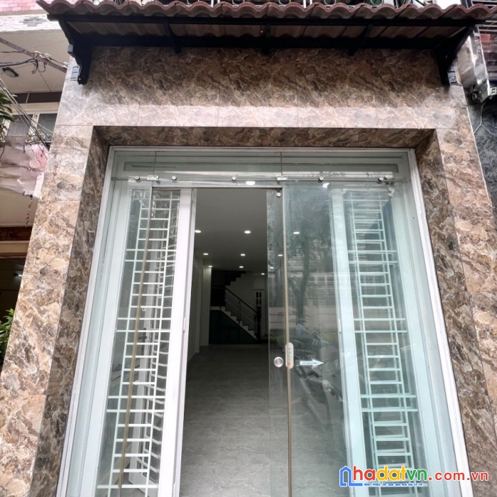 Nhà bán căn góc 5 tầng mới mặt tiền đường hưng phú - p8- q8