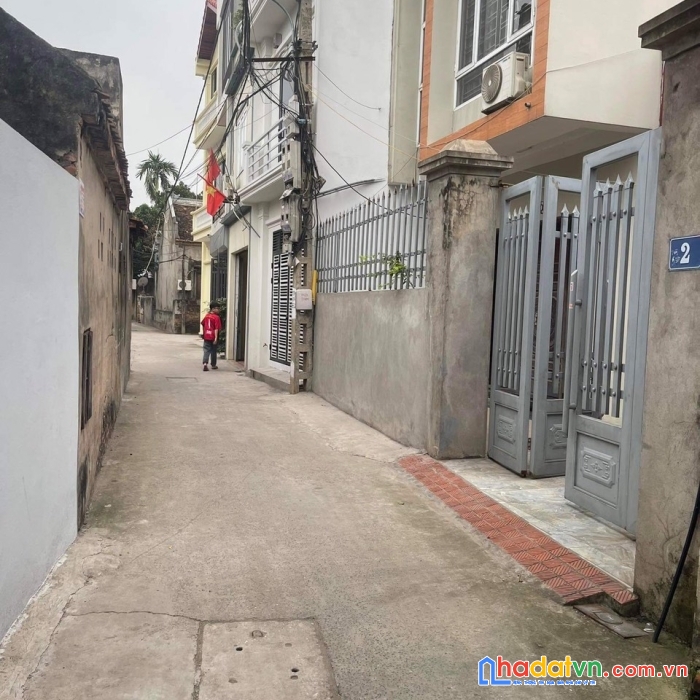 Cần bán đất tặng luôn nhà đông ngàn, đông hội, đông anh, hà nội. giá bán siêu rốt chỉ nhỉnh 5 tỷ