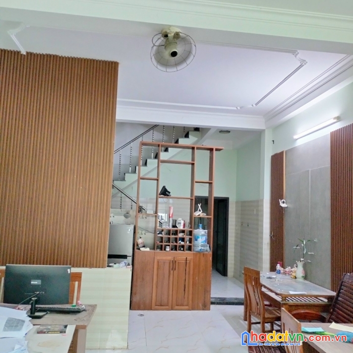 Nhà 2 tầng 3pn mt dương bích liên 3,x tỷ kinh doanh tốt