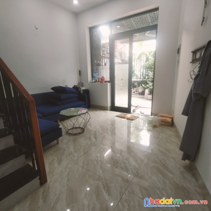 Nhà 2 tầng kiệt ô tô cẩm lệ, vừa ở vừa cho thuê có dòng tiền ổn định, chỉ 2 tỷ xx
tlcc
