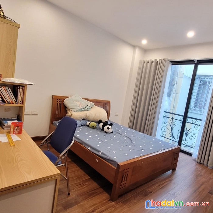 Bán nhà hoàng văn thái, thanh xuân, 25m2 4t mt3.6m, giá 2.55 tỷ, sổ riêng