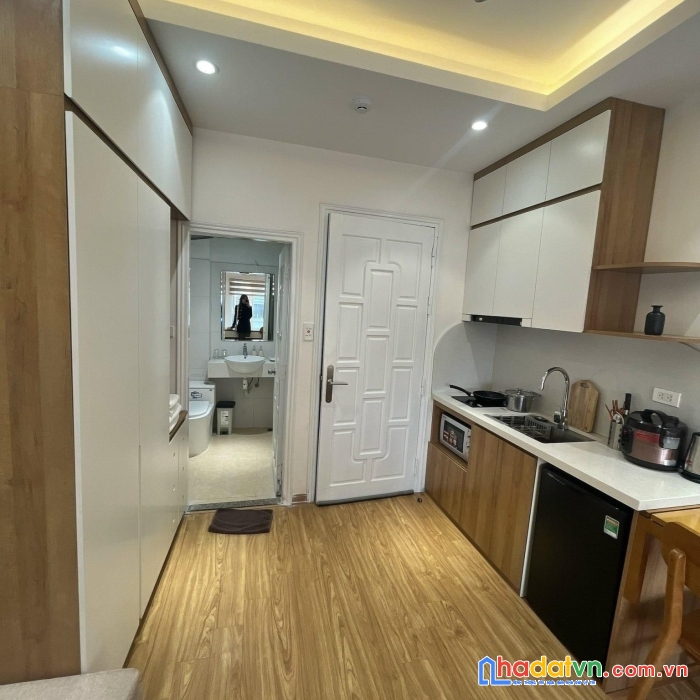 Bán tòa ccmn, 6 tầng thag máy, dòng tiền hơn 60tr/tháng giá chào hơn 8 tỷ