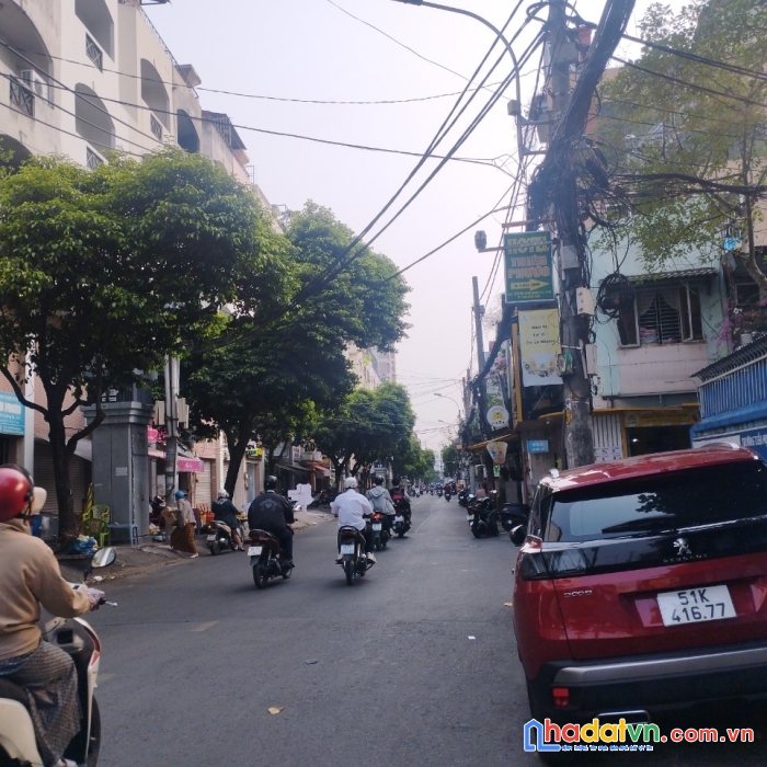 Bán nhà hẻm kd 8m lý thường kiệt 4 tấm  nhỉnh 6 tỷ