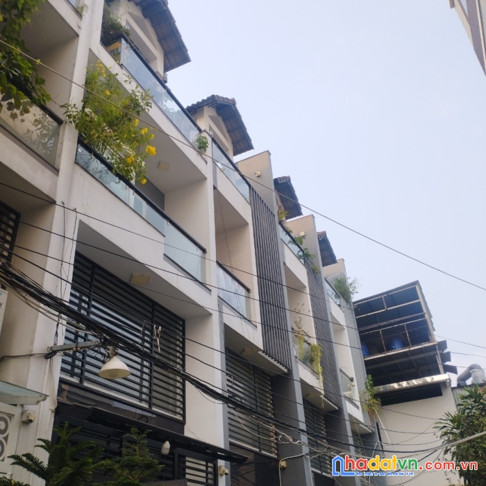 Bán nhà hẻm kd 8m lý thường kiệt 4 tấm  nhỉnh 6 tỷ