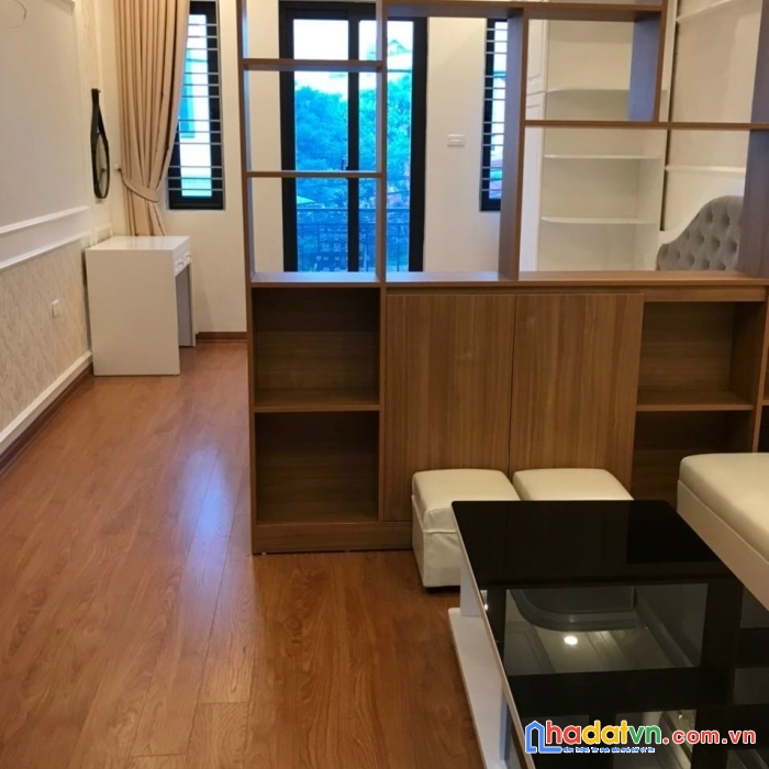 Bán nhà riêng phố thành công ba đình 32m 4 tầng vài bước chân ra phố ô tô đỗ cửa nhỉnh 4 tỷ lh