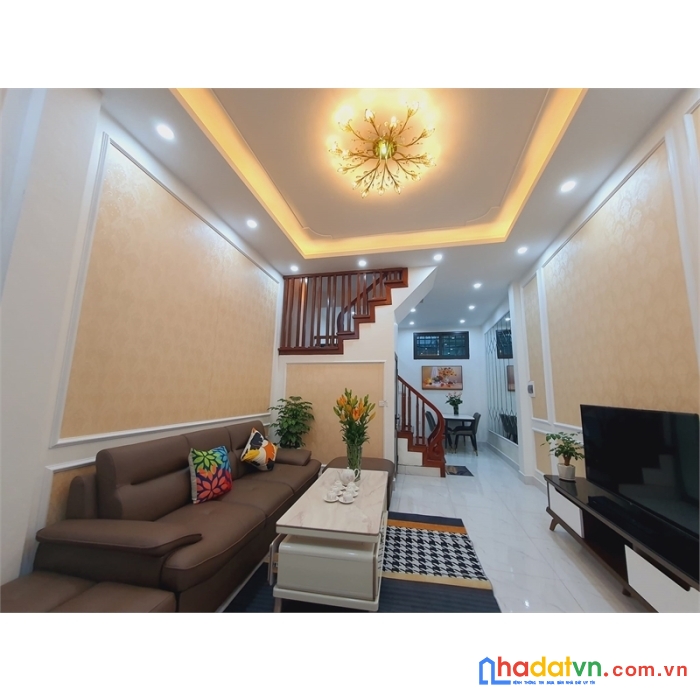 Bán nhà phố nam đồng, ô tô, dt35m2 x 5 tầng chỉ 5 tỷ. 0338080356