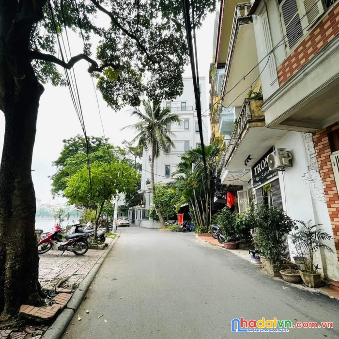Bán nhà mặt phố đặng tiến đông, lô góc, view hồ, 50m2 mt5m, giá 11.6 tỷ