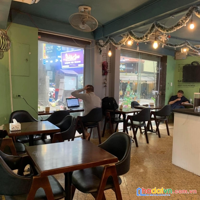 Bán nhà mặt phố đặng tiến đông, lô góc, view hồ, 50m2 mt5m, giá 11.6 tỷ