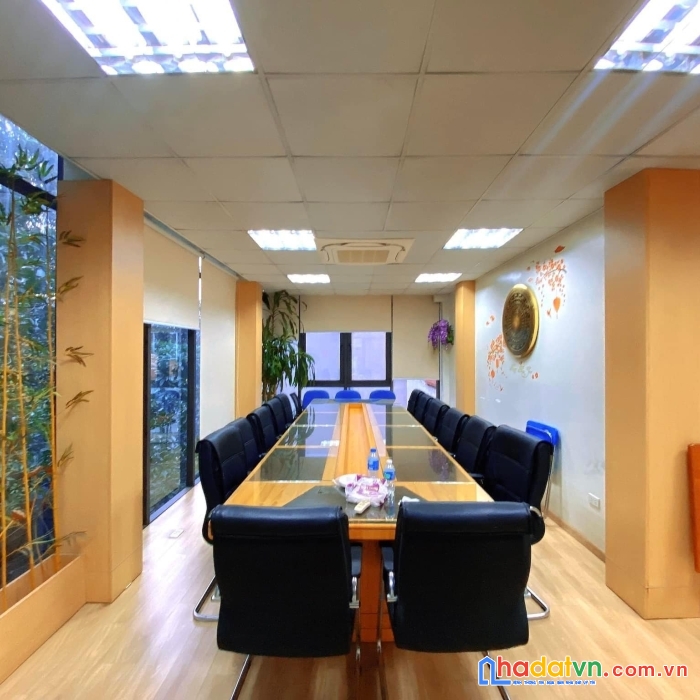 Hot !!! xem ngay nhà hoàng quốc việt 95m2, 5 tầng gara ô tô, kinh doanh vp cạnh phố ở ngay chỉ
