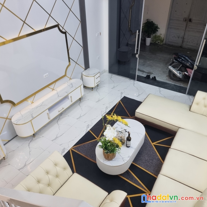 Bán nhà 52m2 x 4 tầng ô tô đỗ cửa võ nguyên giáp thông thiên lôi giá 4.25 tỷ