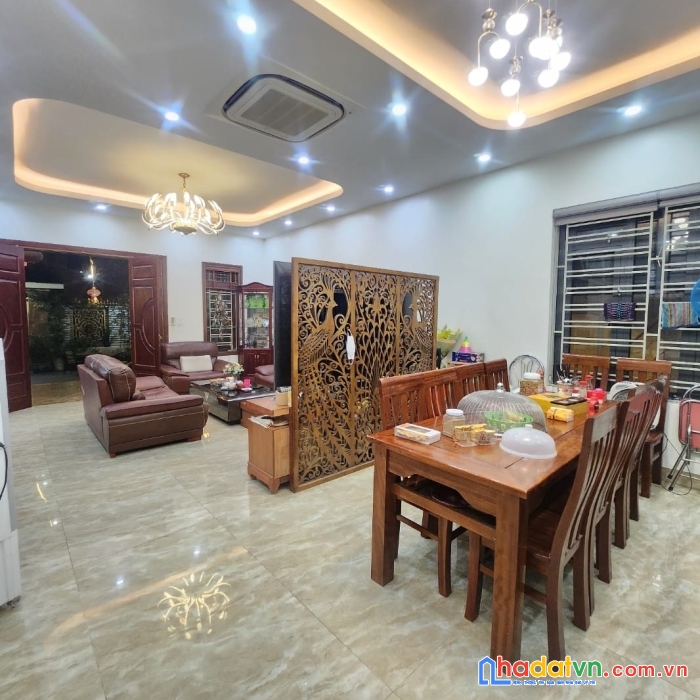 Biệt thự thành phố giao lưu phạm văn đồng hà nội 38 tỷ.