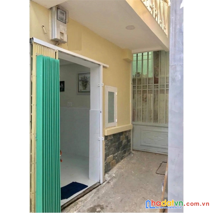 Tin chính xác- chỉ 1 tỷ nhỉnh có nhà 2 tầng trường sa p17 bình thạnh