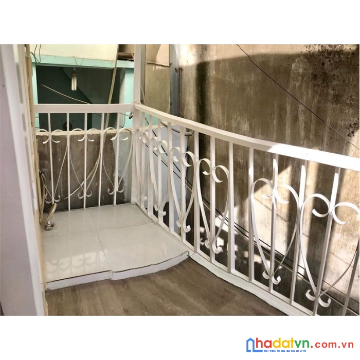 Tin chính xác- chỉ 1 tỷ nhỉnh có nhà 2 tầng trường sa p17 bình thạnh