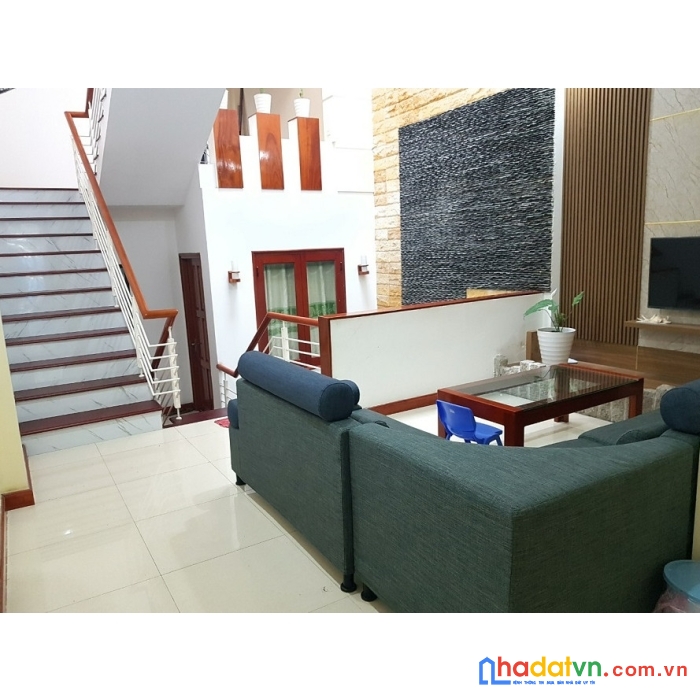 Chính chủ bán nhà đẹp full nội thất - giá tốt tiện ích xung quanh đầy đủ tại thành phố đà nẵng