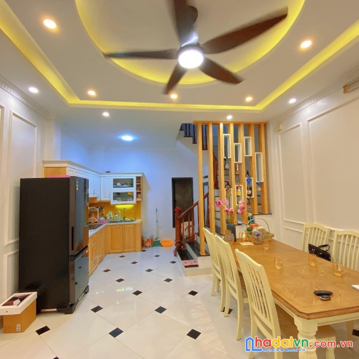 Rẻ! pháo đài láng, 2 thoáng, đẹp lung linh, oto gần, ngõ thoáng, 40m x 5t, 4.6 tỷ