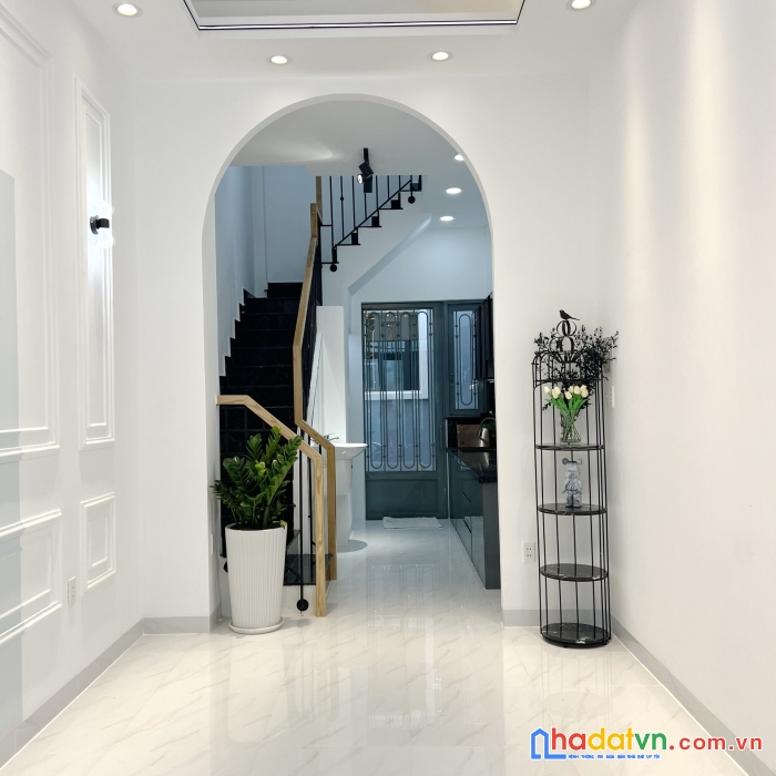 Nhà mới 4 tầng hxh đường nguyễn duy p9q8 giá  5,2 tỷ tl