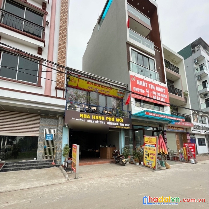 Bán nhà tái định cư thạch bàn, 2 mặt ngõ, ô tô tránh, vỉa hè, kd 68m*5t, mt5m, hơn 8 tỷ