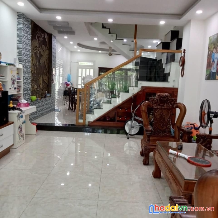 Bán nhà hxh nguyễn văn khối, 5x18m, hẻm 5m, khu vip nhà đẹp chỉ 7.8 tỷ tl