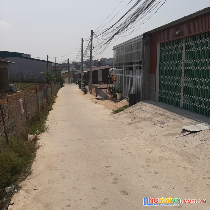 Cần bán gấp nhà đẹp hẻm ô tô đường tô vĩnh diện, đà lạt giá chỉ 2.7 tỷ