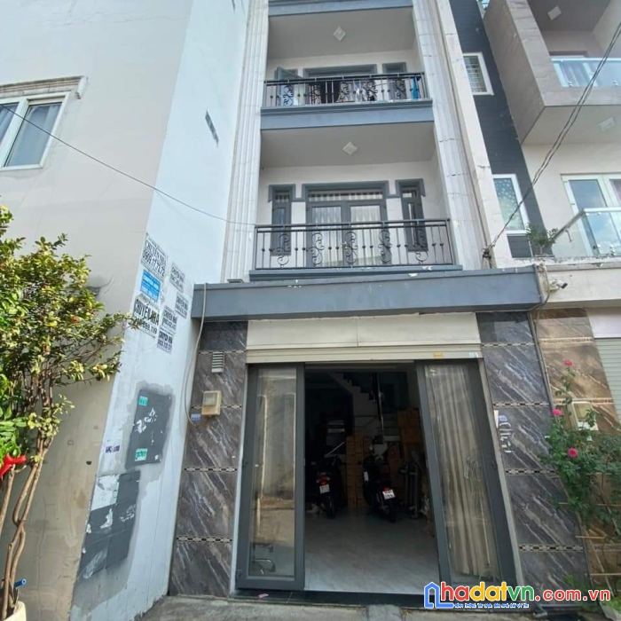Nhà 4 tầng bề thế - hẻm trước nhà 5m - tương lai 3 bước ra lê đức thọ, gò vấp