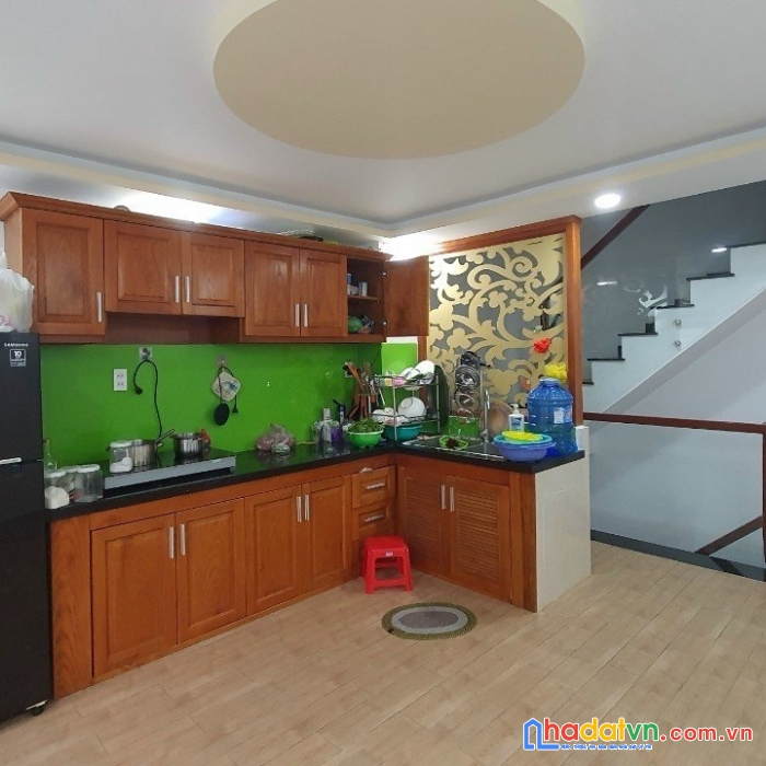 Bán nhà 1 trệt 3 lầu shr hiệp thành, quận 12, đường 12m